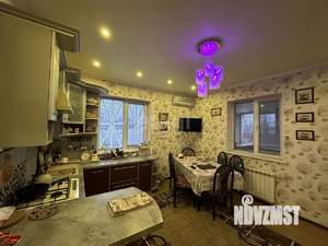 Дом 287м², 2-этажный, участок 15 сот.  