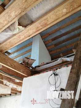 Дом 100м&sup2;, 2-этажный, участок 3 сот.  