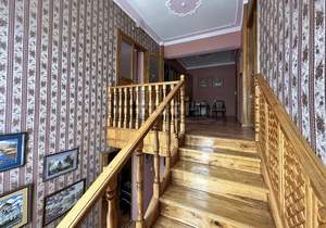 Дом 397м&sup2;, 2-этажный, участок 15 сот.  