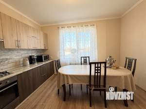 Дом 122м&sup2;, 1-этажный, участок 8 сот.  