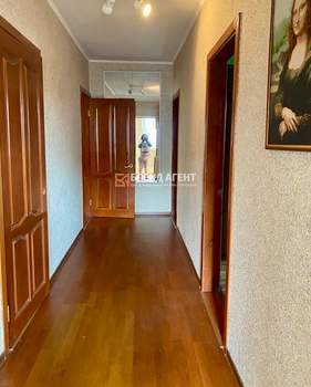 Дом 184м², 2-этажный, участок 15 сот.  