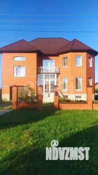 Дом 309м&sup2;, 2-этажный, участок 15 сот.  