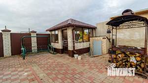 Дом 220м², 2-этажный, участок 15 сот.  