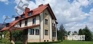 Коттедж 580м², 3-этажный, участок 80 сот.  