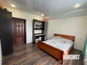 Дом 140м², 2-этажный, участок 15 сот.  