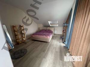 Дом 232м&sup2;, 2-этажный, участок 15 сот.  