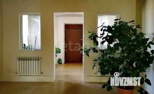 Дом 221м², 2-этажный, участок 15 сот.  