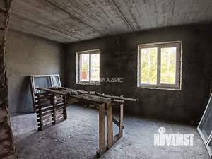 Дом 199м&sup2;, 2-этажный, участок 14 сот.  