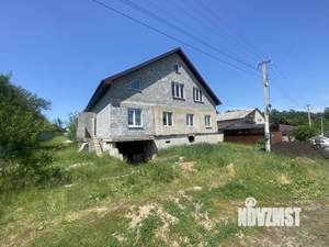 Дом 260м&sup2;, 2-этажный, участок 15 сот.  