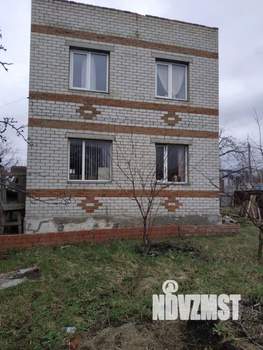 Дом 134м², 3-этажный, участок 4 сот.  