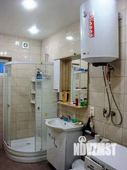 Дом 97м&sup2;, 2-этажный, участок 10 сот.  