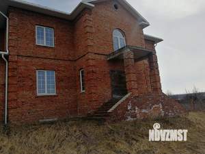 Дом 468м², 2-этажный, участок 25 сот.  