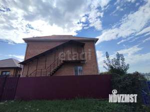 Дом 200м², 2-этажный, участок 6 сот.  