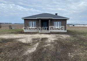 Дом 100м&sup2;, 1-этажный, участок 15 сот.  