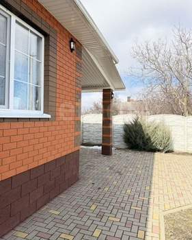 Дом 102м&sup2;, 1-этажный, участок 8 сот.  