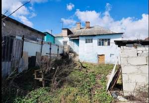 Дом 40м&sup2;, 2-этажный, участок 6 сот.  