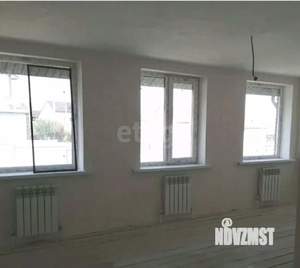 Дом 221м², 2-этажный, участок 15 сот.  