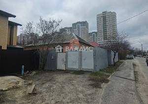 Дом 63м&sup2;, 1-этажный, участок 8 сот.  