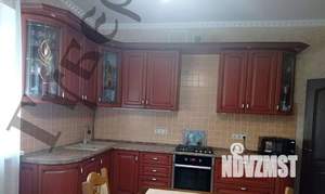Дом 175м², 2-этажный, участок 12 сот.  