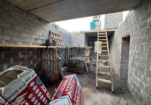 Дом 100м&sup2;, 2-этажный, участок 8 сот.  