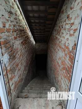 Дом 467м&sup2;, 3-этажный, участок 15 сот.  