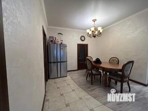 Таунхаус 210м², 3-этажный, участок 5 сот.  