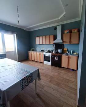 Дом 200м&sup2;, 2-этажный, участок 8 сот.  