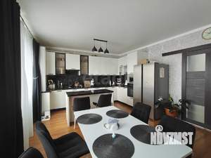 Дом 133м&sup2;, 2-этажный, участок 8 сот.  