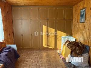 Дом 305м², 2-этажный, участок 15 сот.  