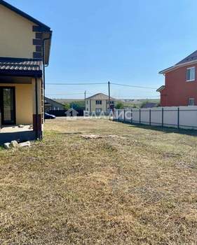 Дом 209м&sup2;, 2-этажный, участок 15 сот.  