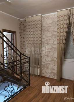 Дом 232м², 2-этажный, участок 15 сот.  