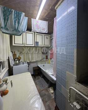 Дом 42м&sup2;, 2-этажный, участок 14 сот.  