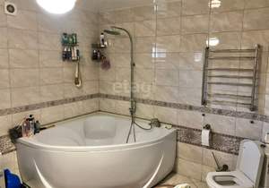 Дом 208м&sup2;, 2-этажный, участок 6 сот.  