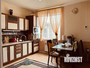 Дом 132м², 2-этажный, участок 8 сот.  