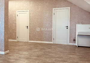 Дом 192м², 2-этажный, участок 8 сот.  