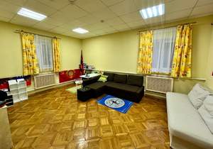 Дом 393м², 3-этажный, участок 14 сот.  