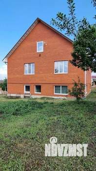 Дом 220м², 2-этажный, участок 15 сот.  