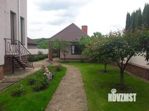 Дом 250м², 2-этажный, участок 15 сот.  