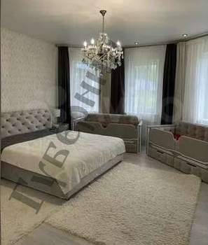 Дом 150м&sup2;, 2-этажный, участок 15 сот.  