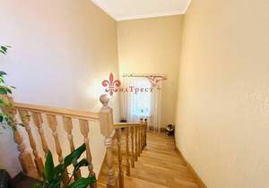 Дом 175м&sup2;, 2-этажный, участок 12 сот.  