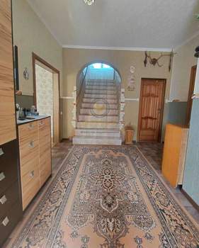 Дом 213м&sup2;, 2-этажный, участок 8 сот.  