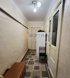 Дом 100м&sup2;, 2-этажный, участок 8 сот.  