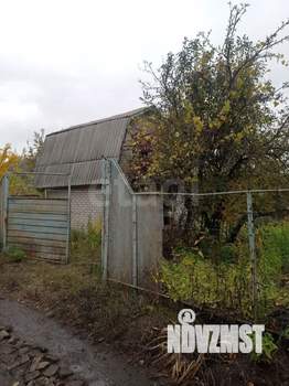 Дом 30м², 2-этажный, участок 5 сот.  