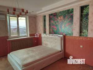 Дом 183м², 2-этажный, участок 15 сот.  