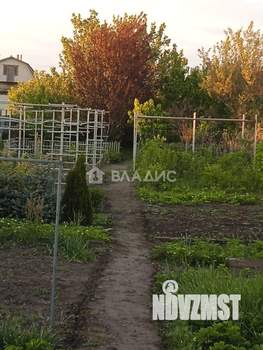 Дом 59м², 2-этажный, участок 10 сот.  