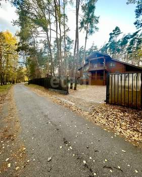 Дом 255м&sup2;, 2-этажный, участок 6 сот.  