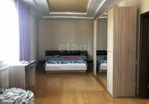 Дом 217м&sup2;, 2-этажный, участок 9 сот.  