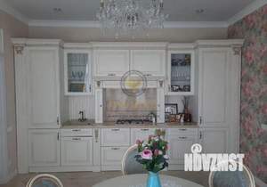 Коттедж 230м&sup2;, 2-этажный, участок 15 сот.  