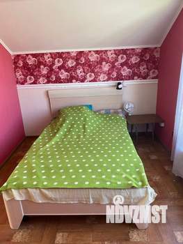 Дом 77м&sup2;, 2-этажный, участок 8 сот.  