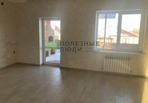 Дом 100м&sup2;, 1-этажный, участок 8 сот.  